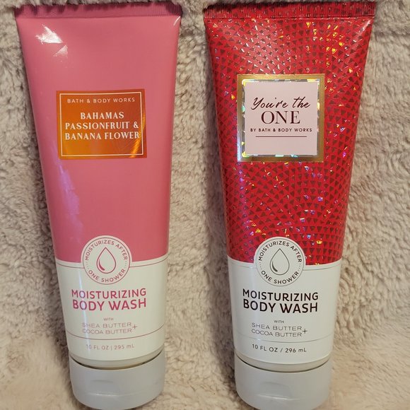 2 Bath & Body Works Body Wash 10 fl oz. - Picture 1 of 4